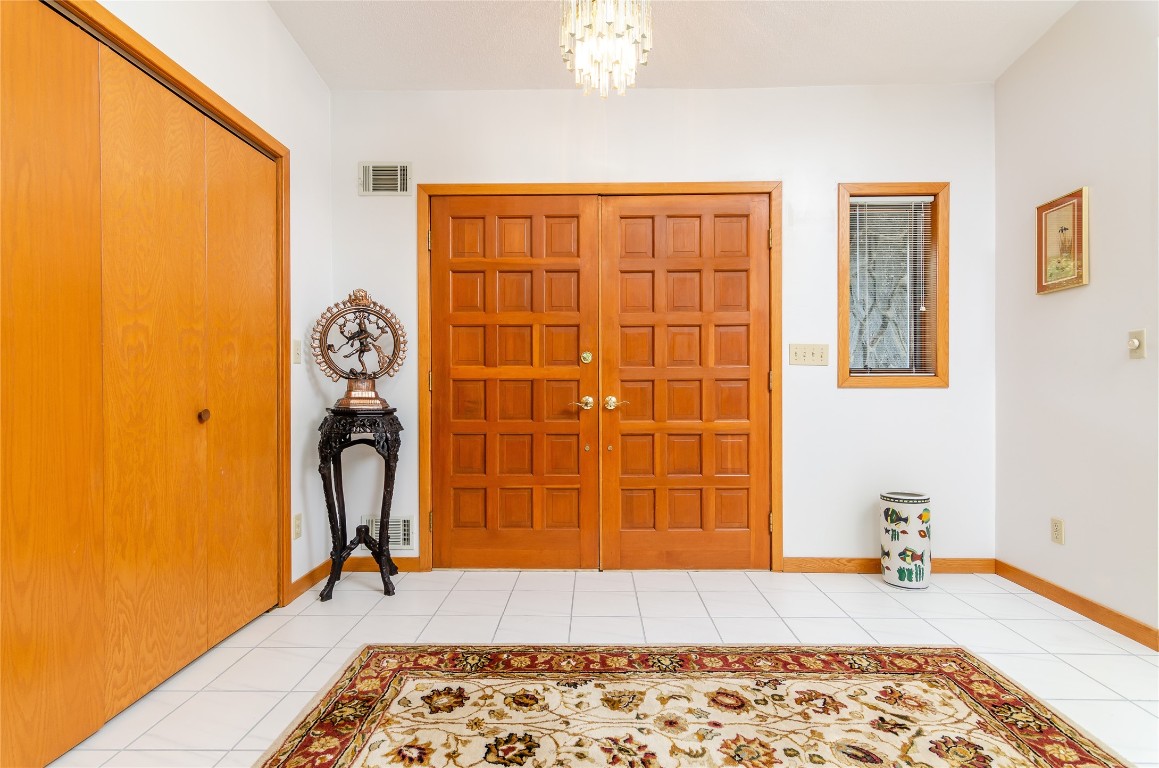508 Meeker Road Vestal, NY 13850 - Photo 7 of 49 Gallery Image 7