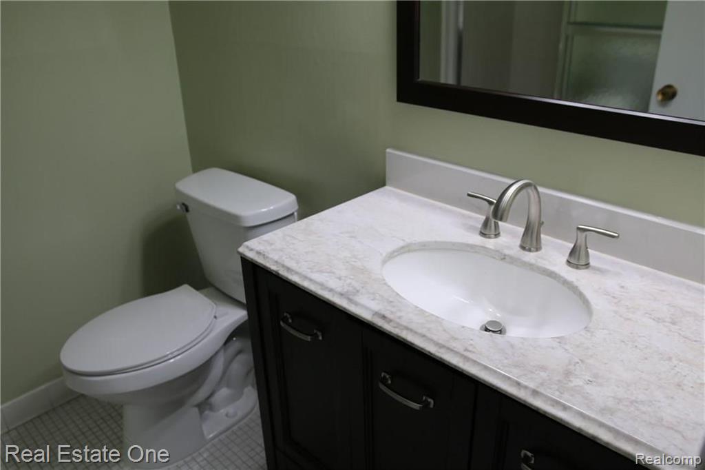 30060 Twelve Mile Road, Unit 86 Farmington, MI 48334 - Photo 20 of 25