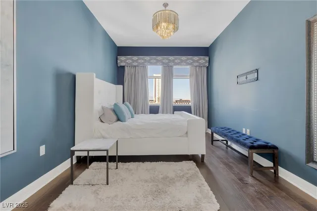 $2,895 | 150 South Las Vegas Boulevard, Unit 1506, Las Vegas, NV 89101