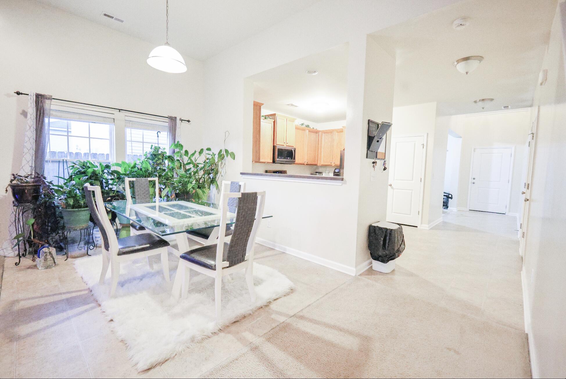 224 Withers Lane Ladson, SC 29456 - Photo 8 of 28 Dining Area