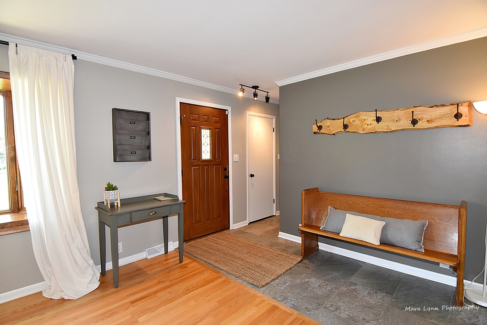 774 Considine Road Geneva, IL 60134 - Photo 5 of 30