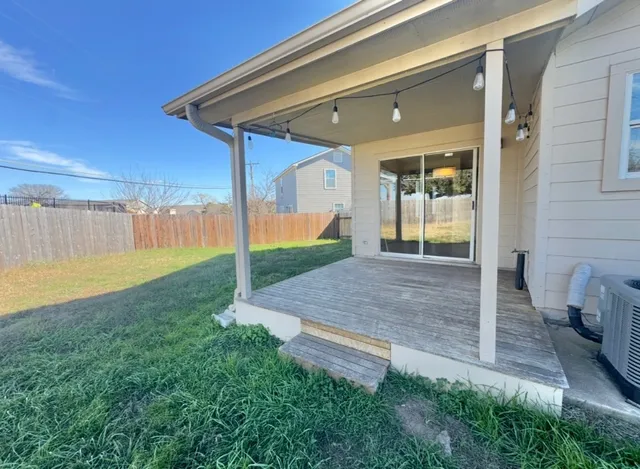 $1,760 | 110 Comal Cove, Elgin, TX 78621