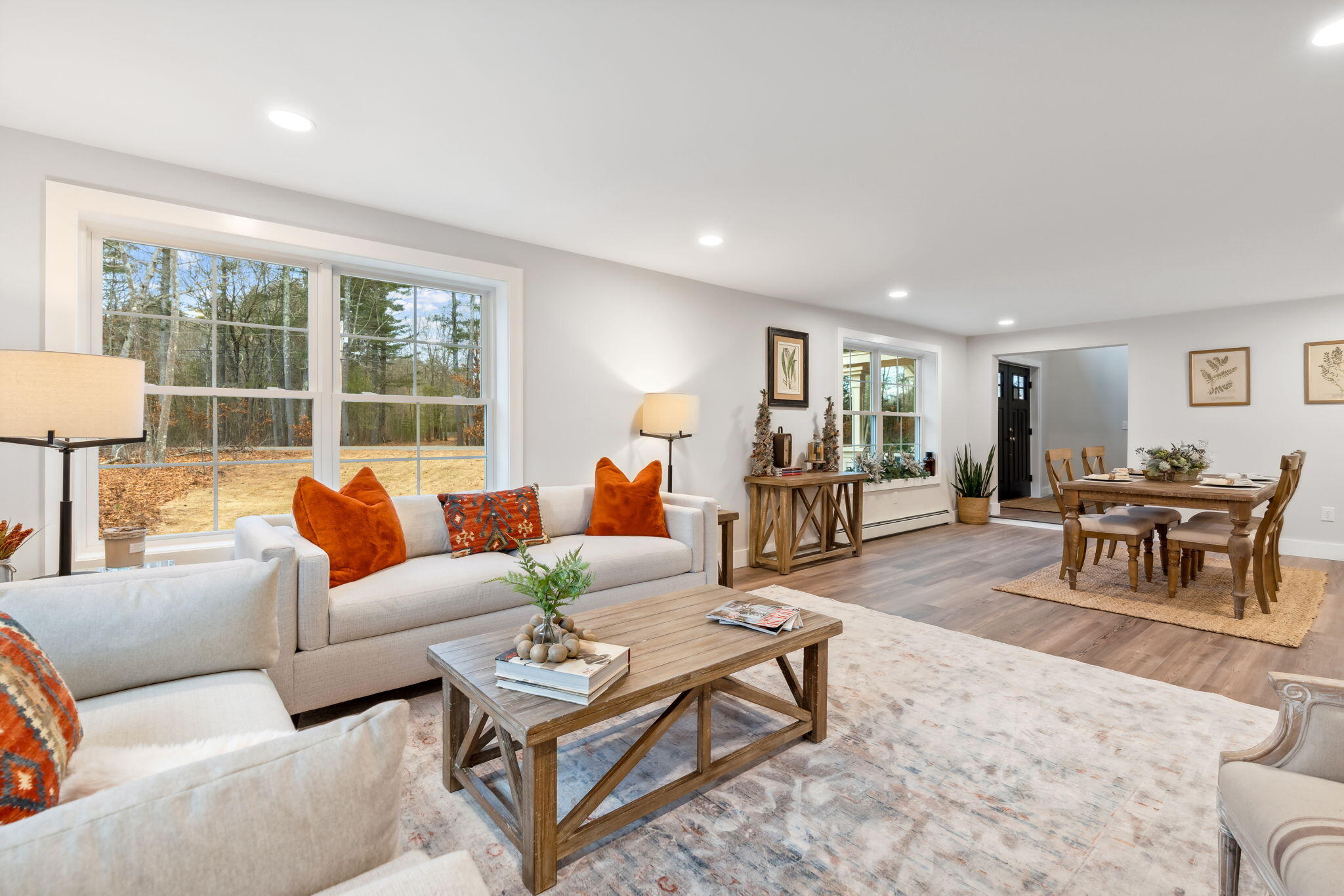 975 Meetinghouse Road Wells, ME 04090 - Photo 18 of 51 Living Room