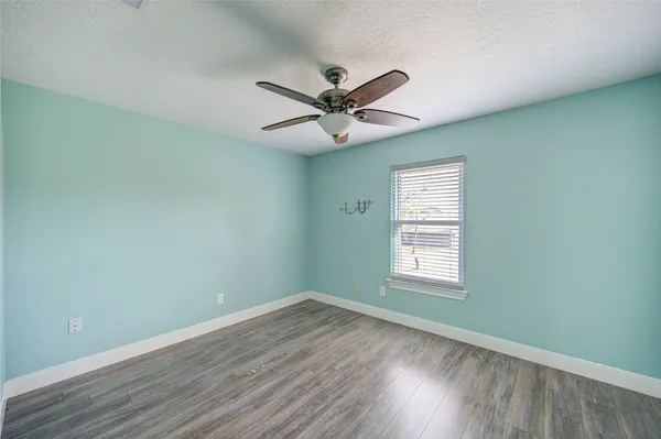 $554,999 | 303 Old Bayou Drive, Dickinson, TX 77539