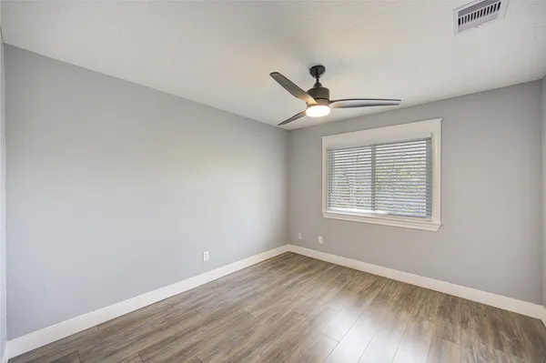 $554,999 | 303 Old Bayou Drive, Dickinson, TX 77539