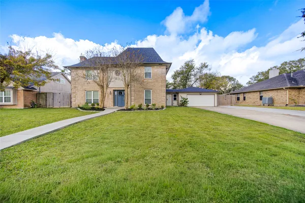 $554,999 | 303 Old Bayou Drive, Dickinson, TX 77539