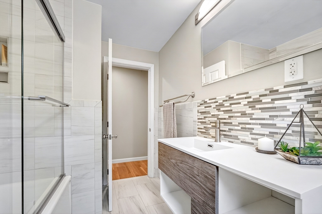 104 Hartwell Road Bedford, MA 01730 - Photo 22 of 34