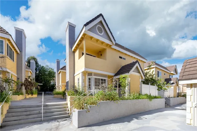 $749,000 | 519 South Sefton Avenue, Unit D, Monterey Park, CA 91755