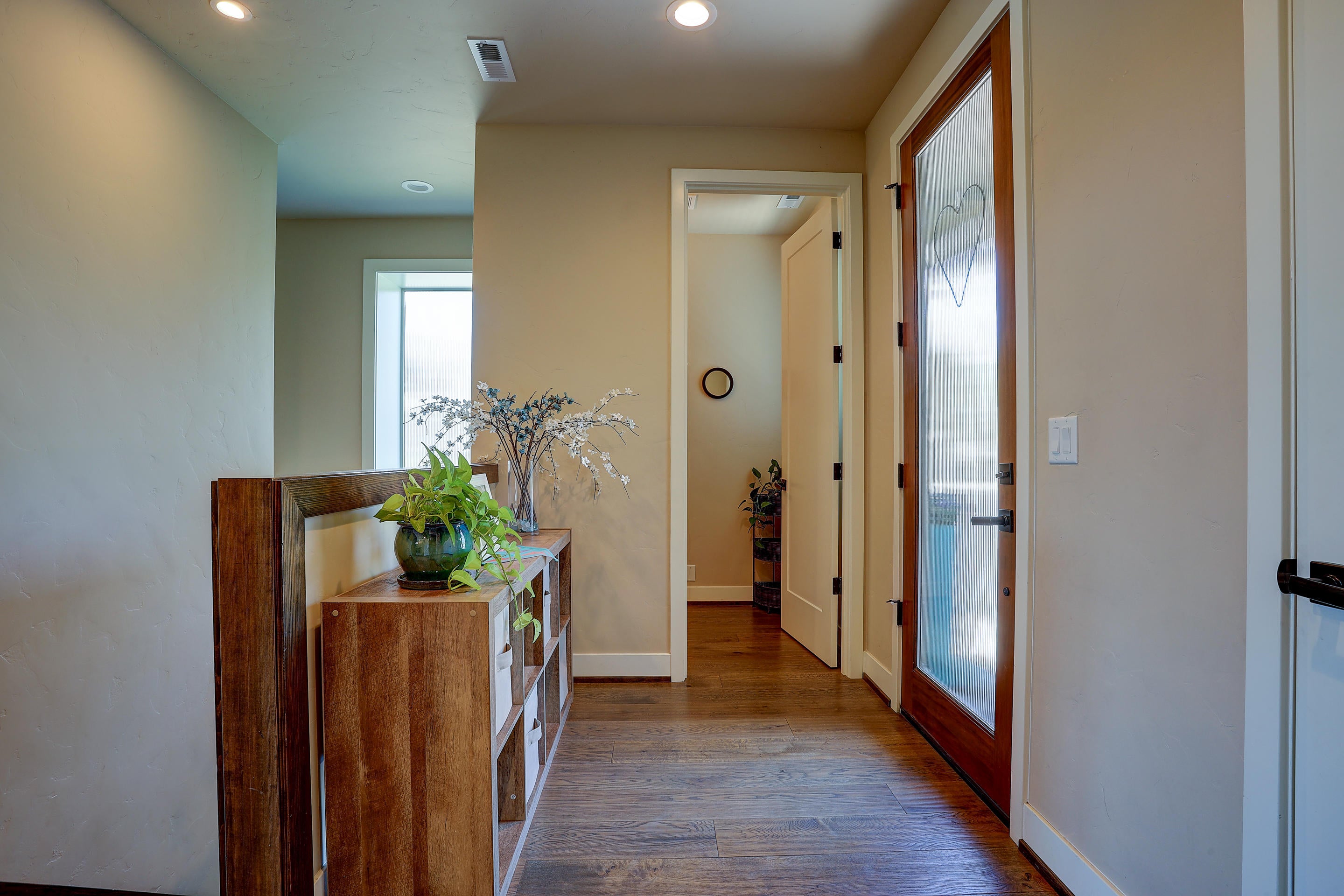 19574 Painted Ridge Loop, Unit 16 Bend, OR 97702 - Photo 19 of 43 Front entrance