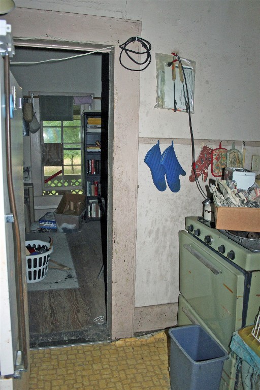 7887 Pettytown Road Red Rock, TX 78662 - Photo 23 of 26 a view of living room