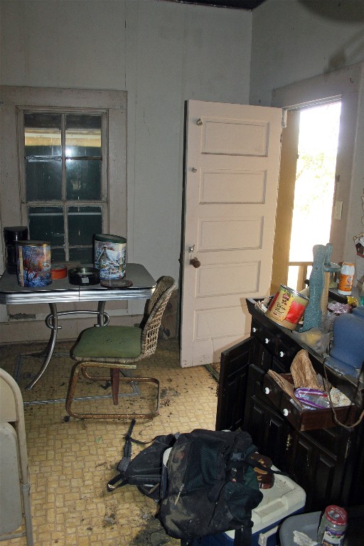 7887 Pettytown Road Red Rock, TX 78662 - Photo 4 of 26 a living room with furniture and a window