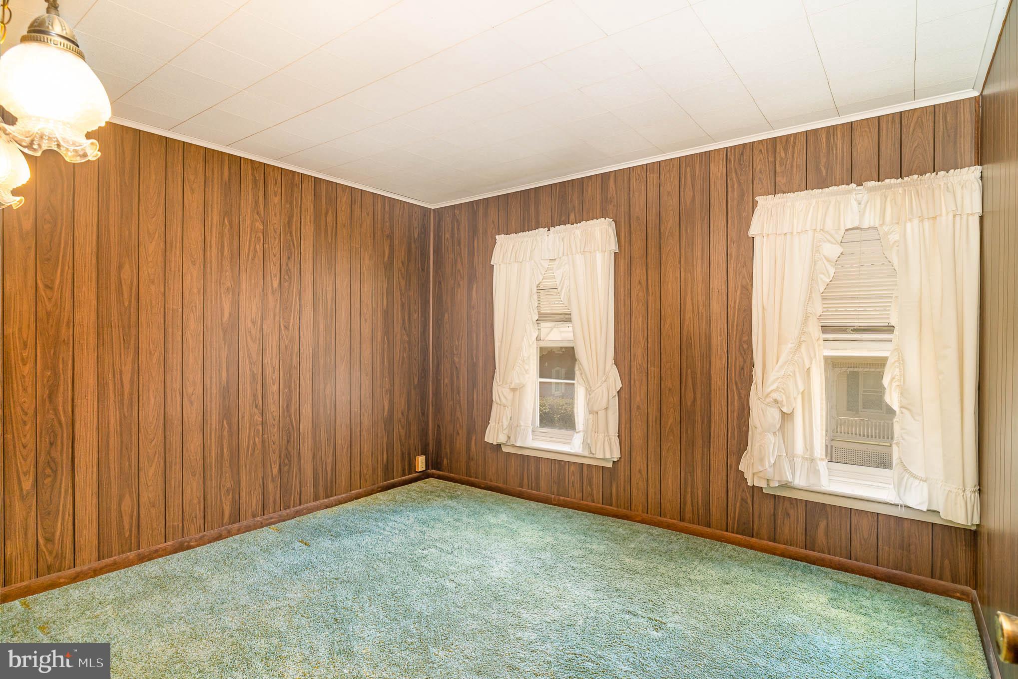 23 South Water Street Spring Grove, PA 17362 - Photo 15 of 27