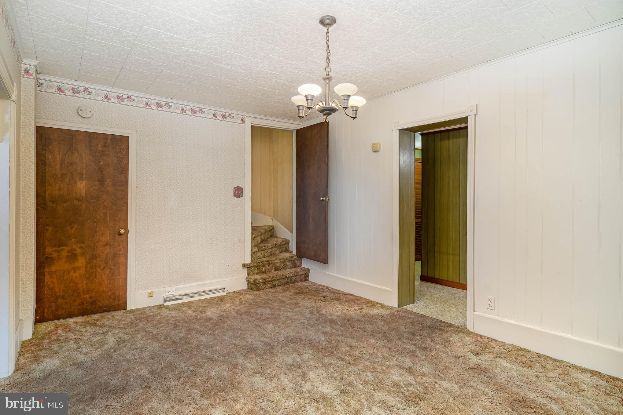 23 South Water Street Spring Grove, PA 17362 - Photo 6 of 27