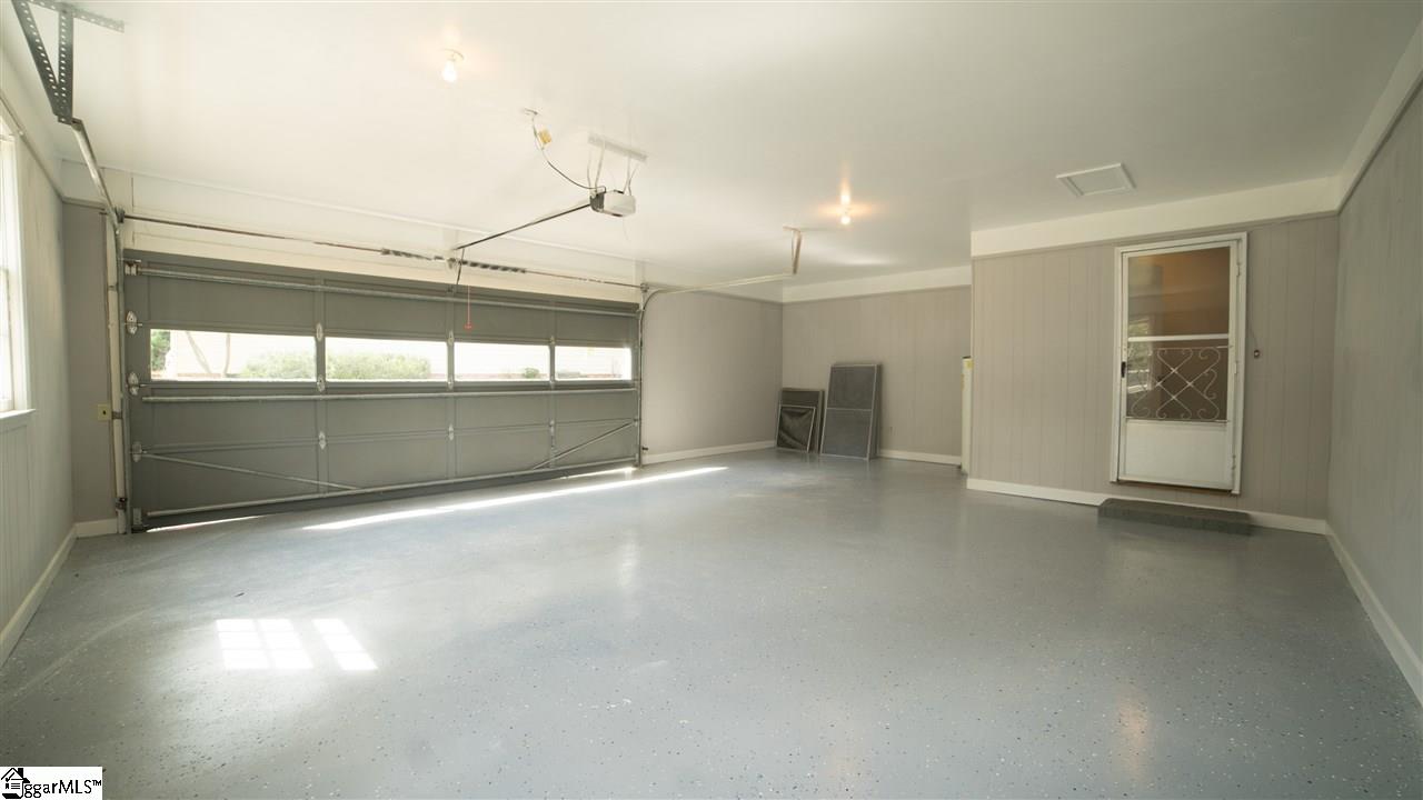 703 Pineapple Pointe Greenville, SC 29607 - Photo 25 of 30 Gallery Image 25