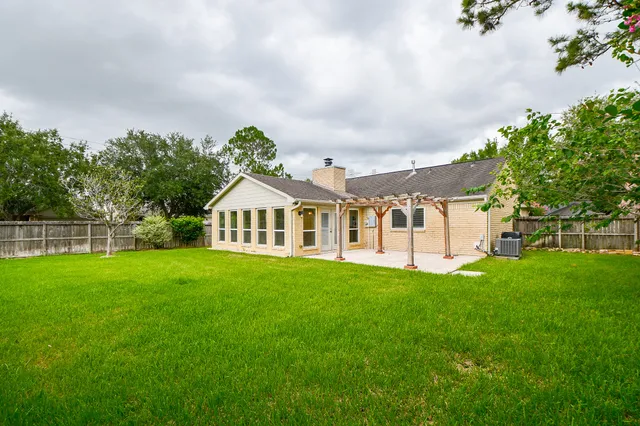 front view of house with a yard