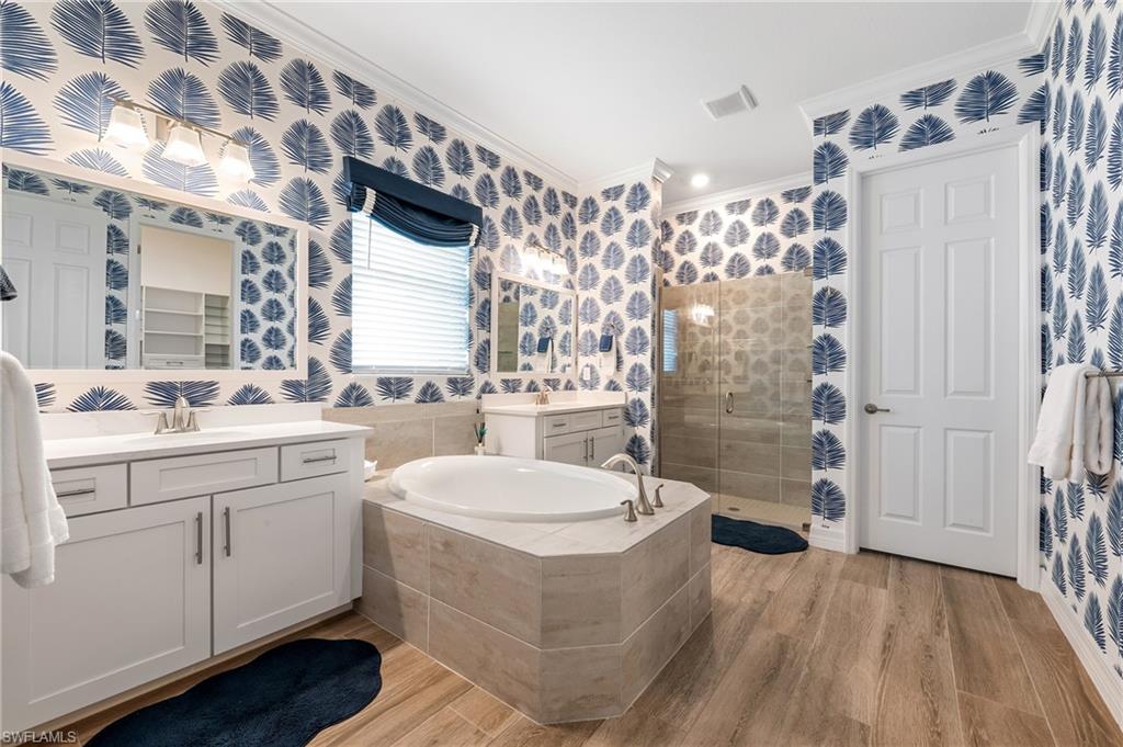 13528 Blue Bay Circle Fort Myers, FL 33913 - Photo 11 of 40
