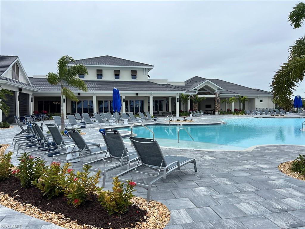 13528 Blue Bay Circle Fort Myers, FL 33913 - Photo 32 of 40