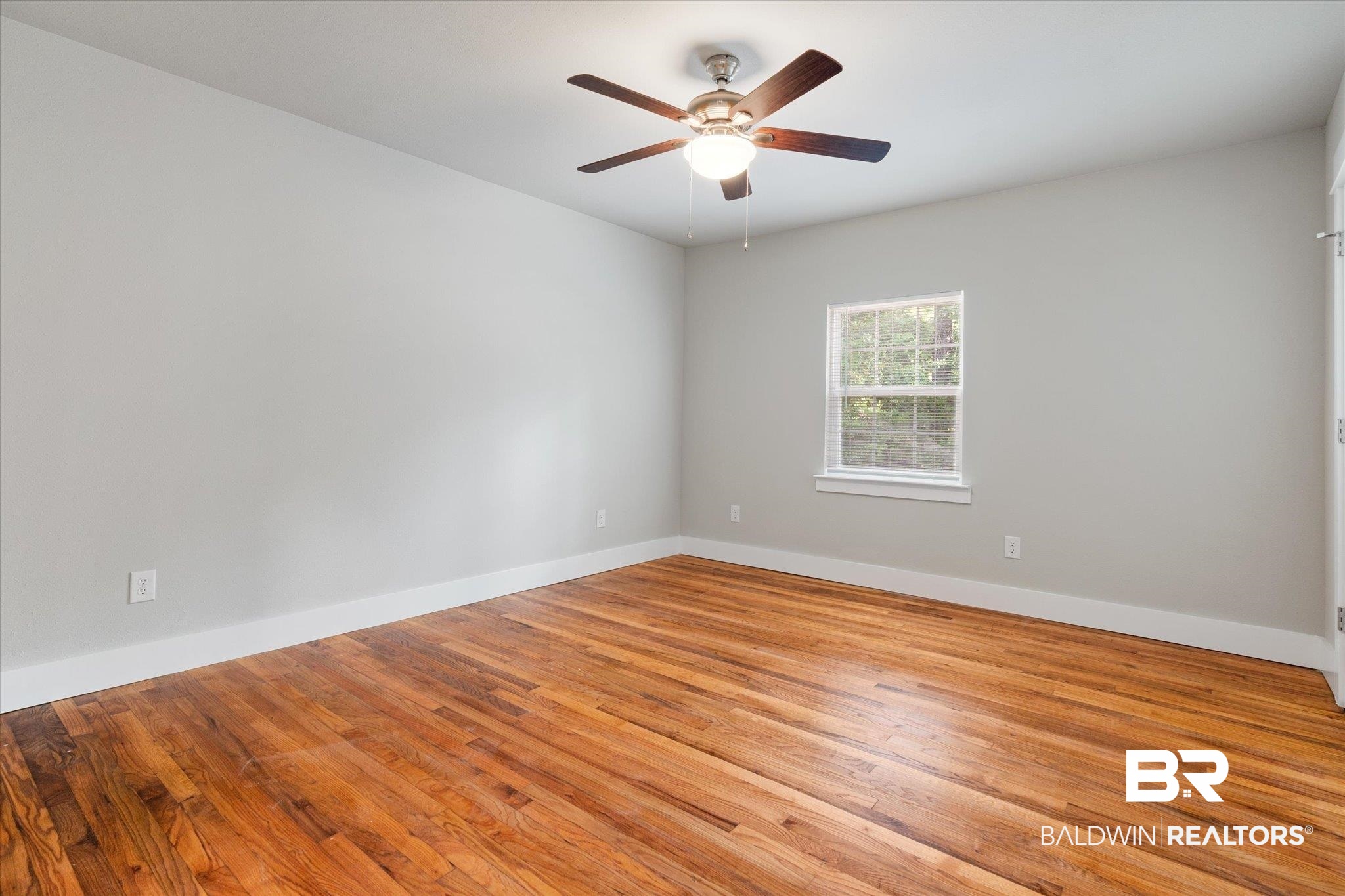 1746 Cody Road North Mobile, AL 36618 - Photo 10 of 33