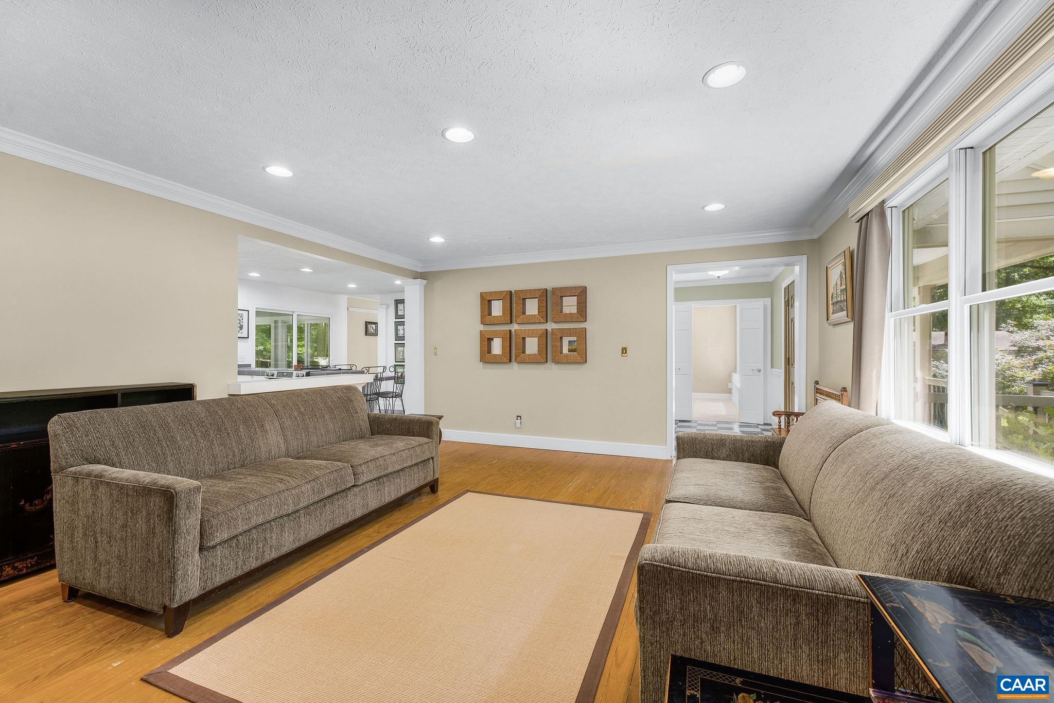 125 Vincennes Road Charlottesville, VA 22911 - Photo 12 of 45