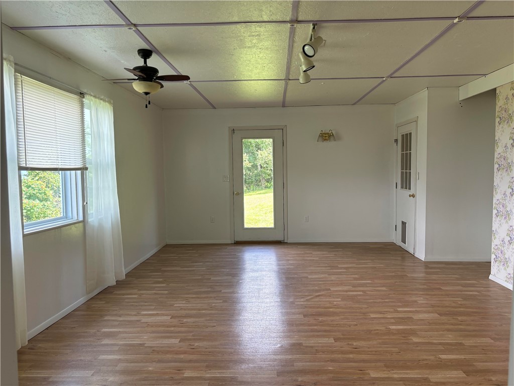 3568 Redmond Road West Sparta, NY 14517 - Photo 15 of 31