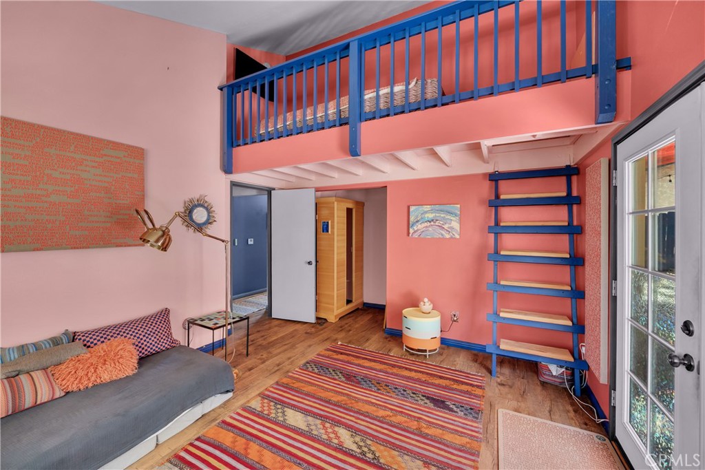 5341 Monterey Road Los Angeles, CA 90042 - Photo 23 of 40 guest room 2