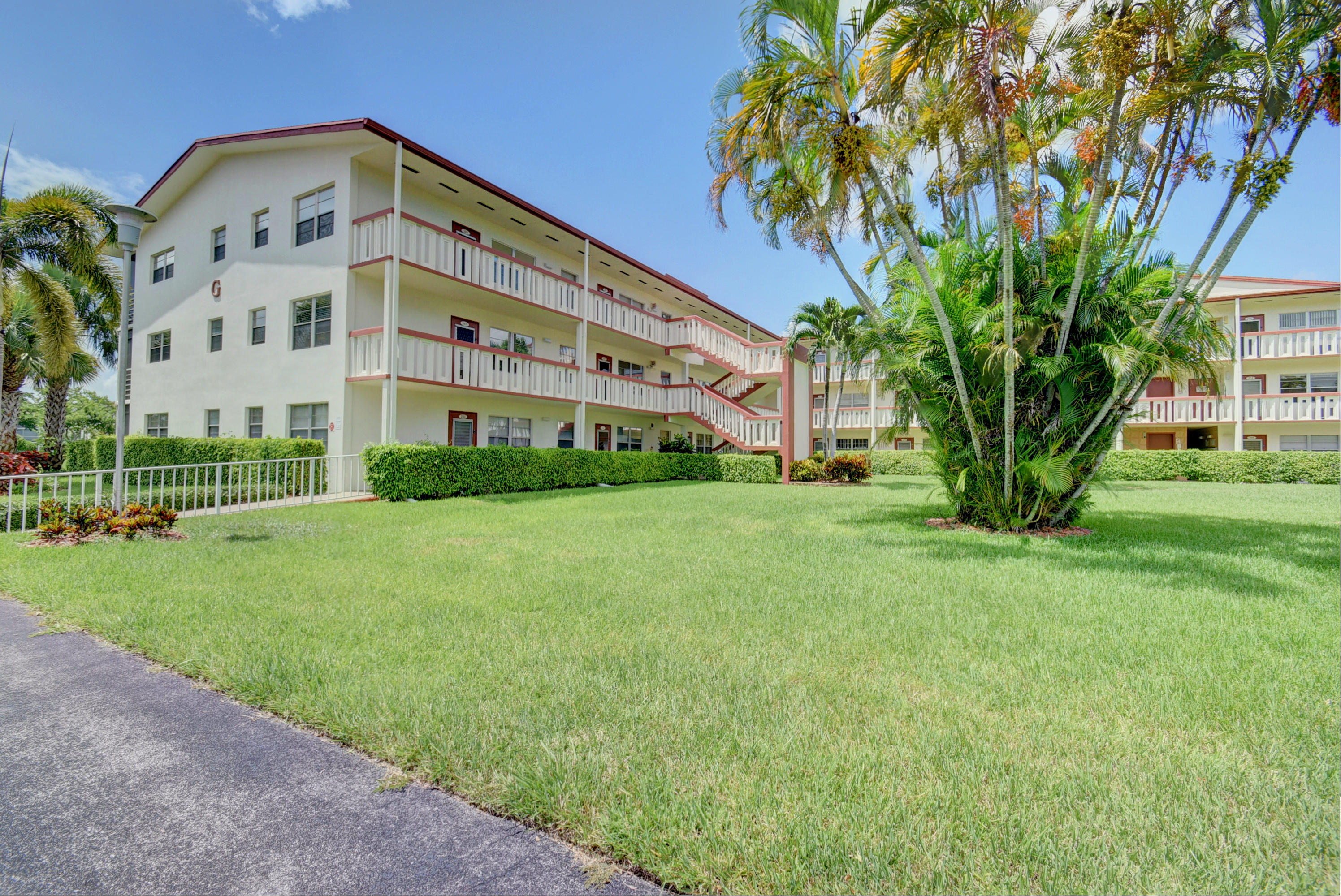 276 Brighton G Boca Raton, FL 33434 - Photo 1 of 23 Virtuals1 (1) (1)