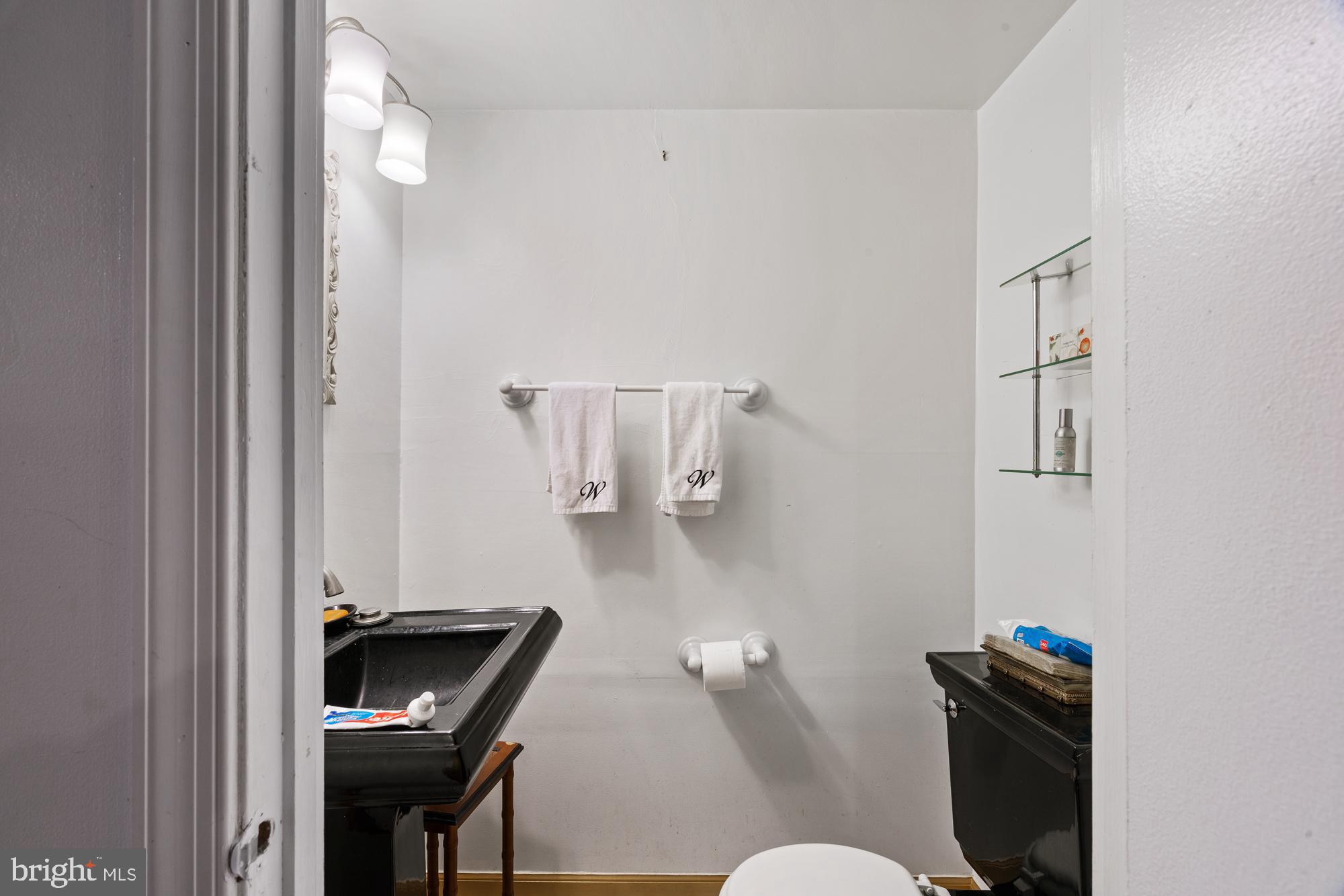 13056 Townsend Road, Unit J2 Philadelphia, PA 19154 - Photo 10 of 18 Gallery Image 10