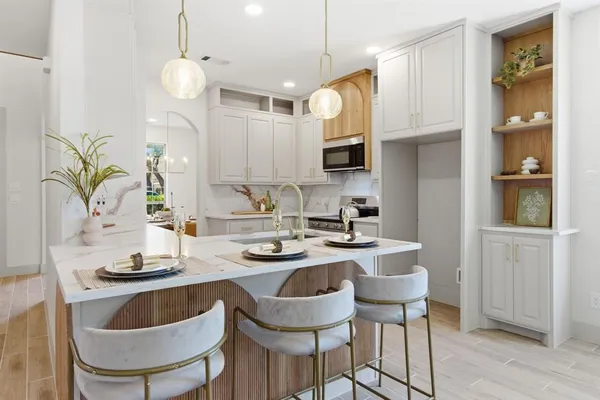 $699,500 | 1902 Bentwood Court, Grapevine, TX 76051