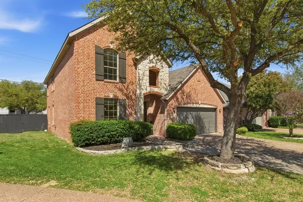 $699,500 | 1902 Bentwood Court, Grapevine, TX 76051