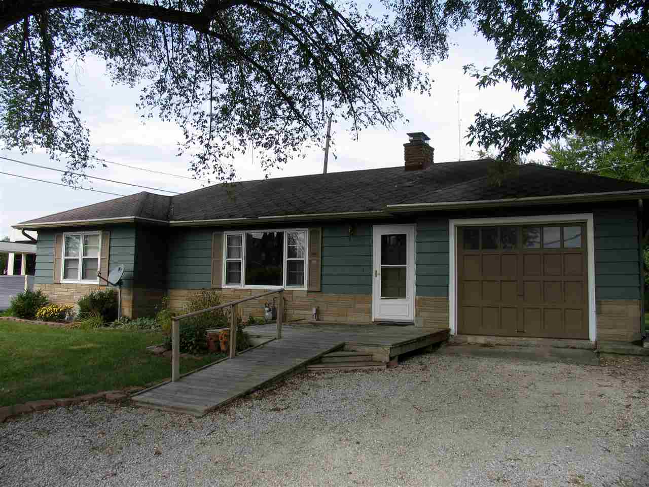 2624 Spring Street Fort Wayne, IN 46808 - Photo 4 of 26 Gallery Image 4
