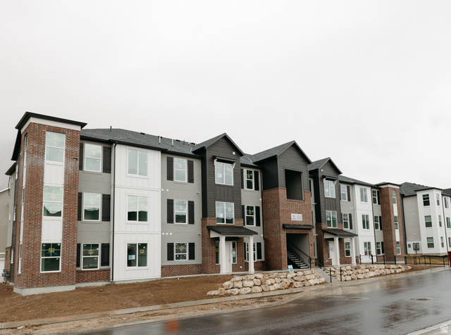 4653 South Alder Drive, Unit H302 Mapleton, UT 84664 - Photo 1 of 15 View of apartment building / complex
