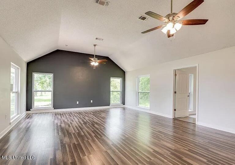 6535 Lakeshore Road Bay St. Louis, MS 39520 - Photo 4 of 9 IMG_6217