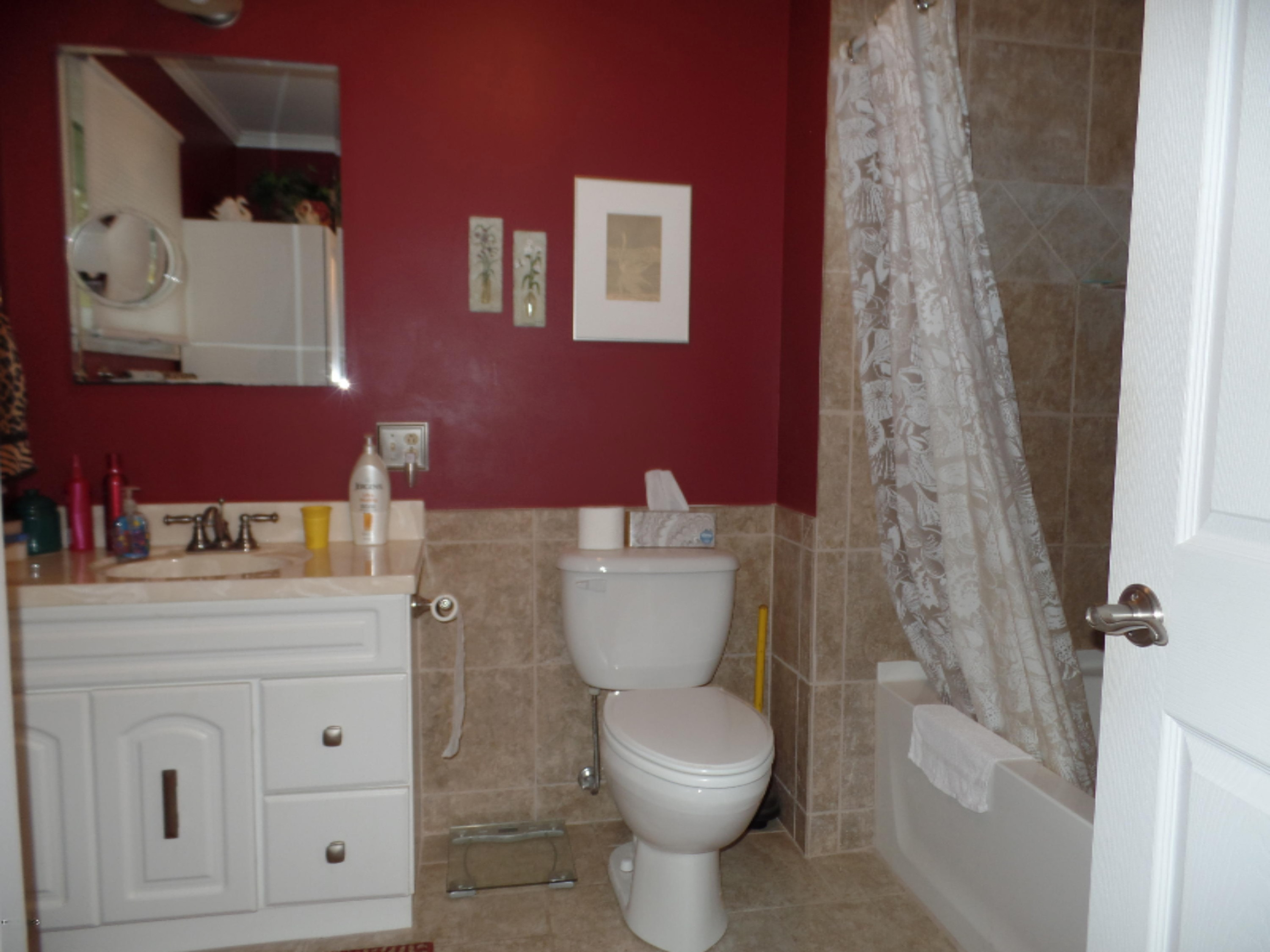 638 Eagle Point Road Lake Odessa, MI 48849 - Photo 15 of 17 SAM_2221