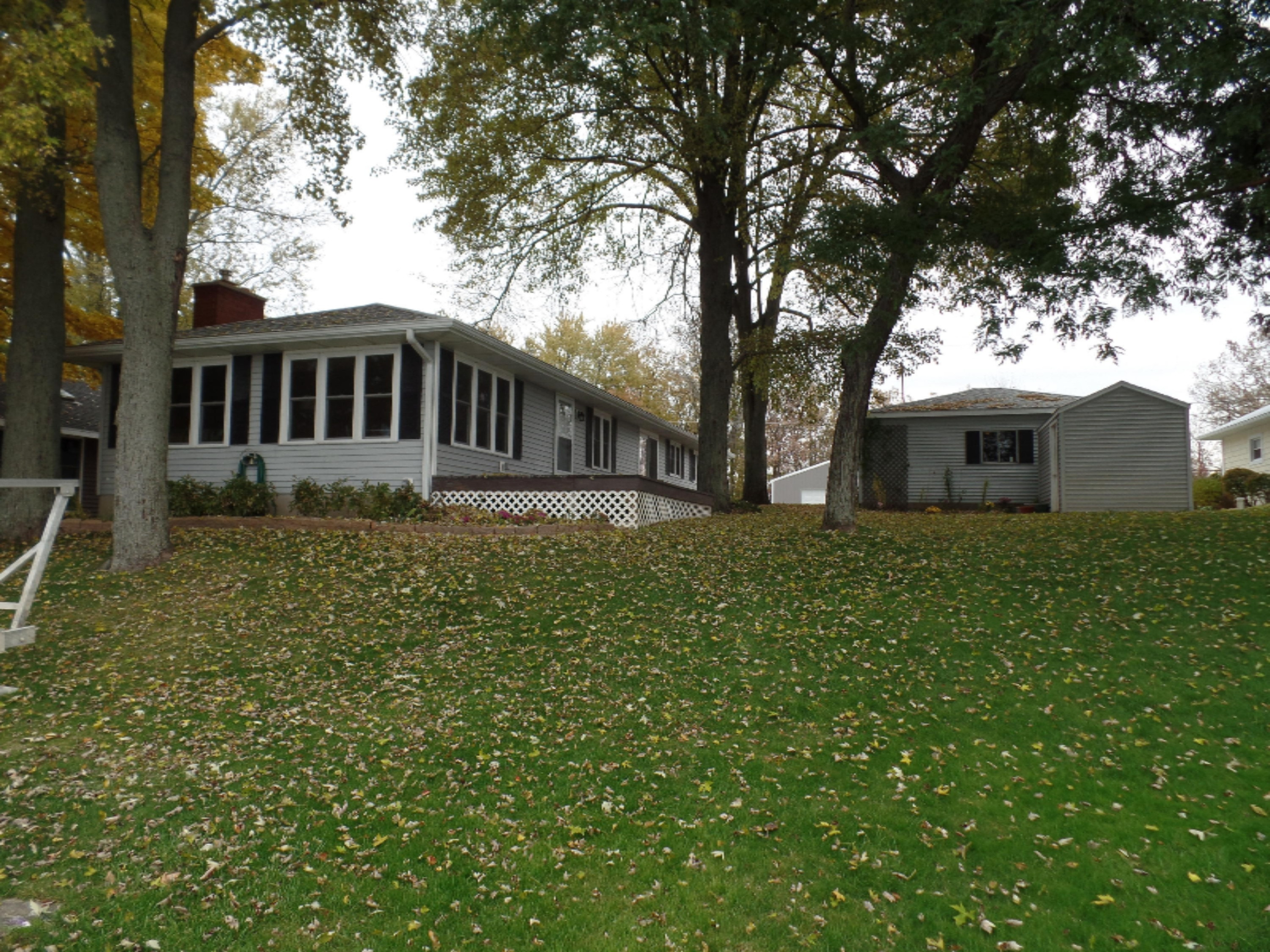 638 Eagle Point Road Lake Odessa, MI 48849 - Photo 6 of 17 SAM_2244
