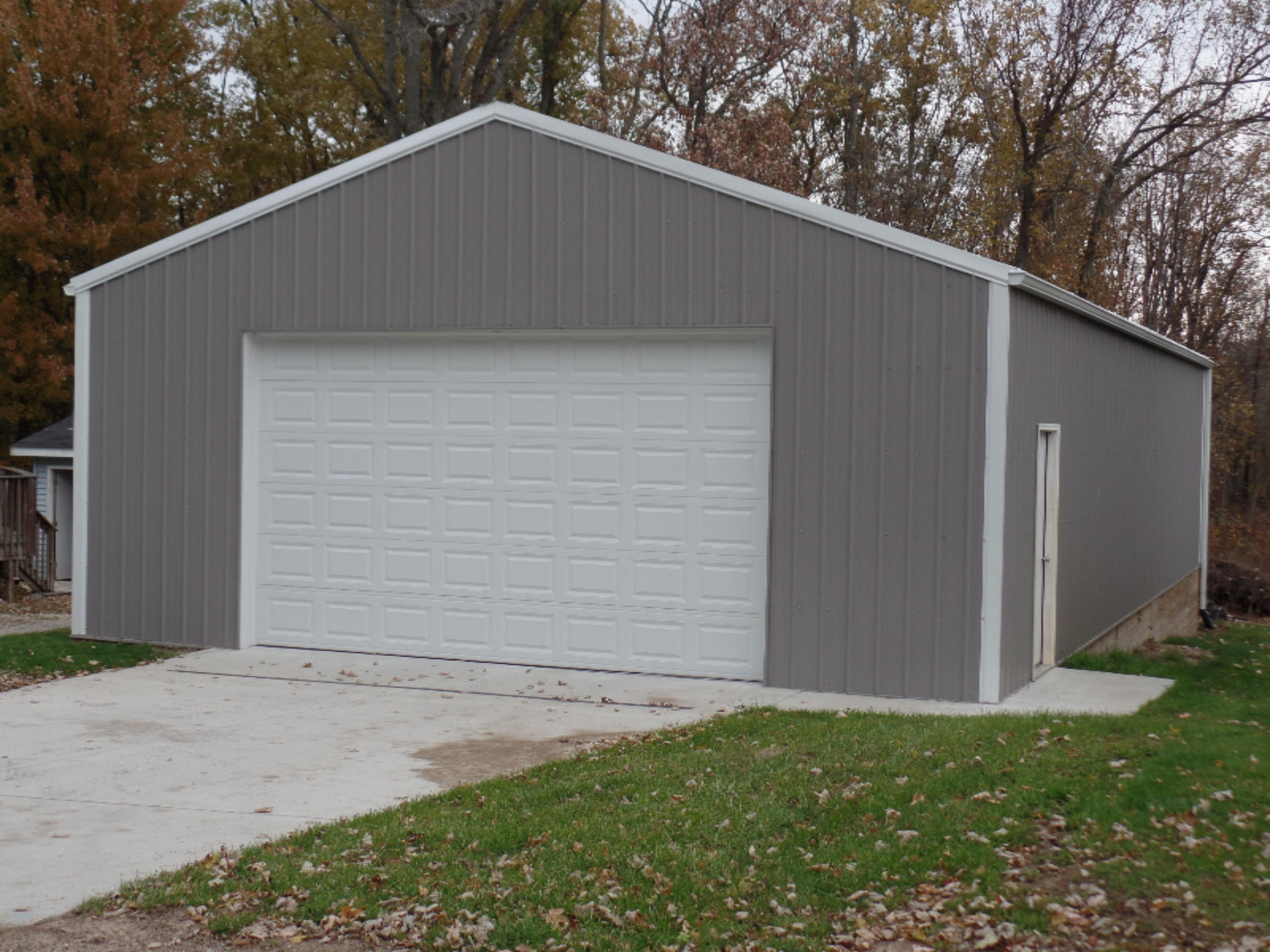 638 Eagle Point Road Lake Odessa, MI 48849 - Photo 7 of 17 SAM_2245