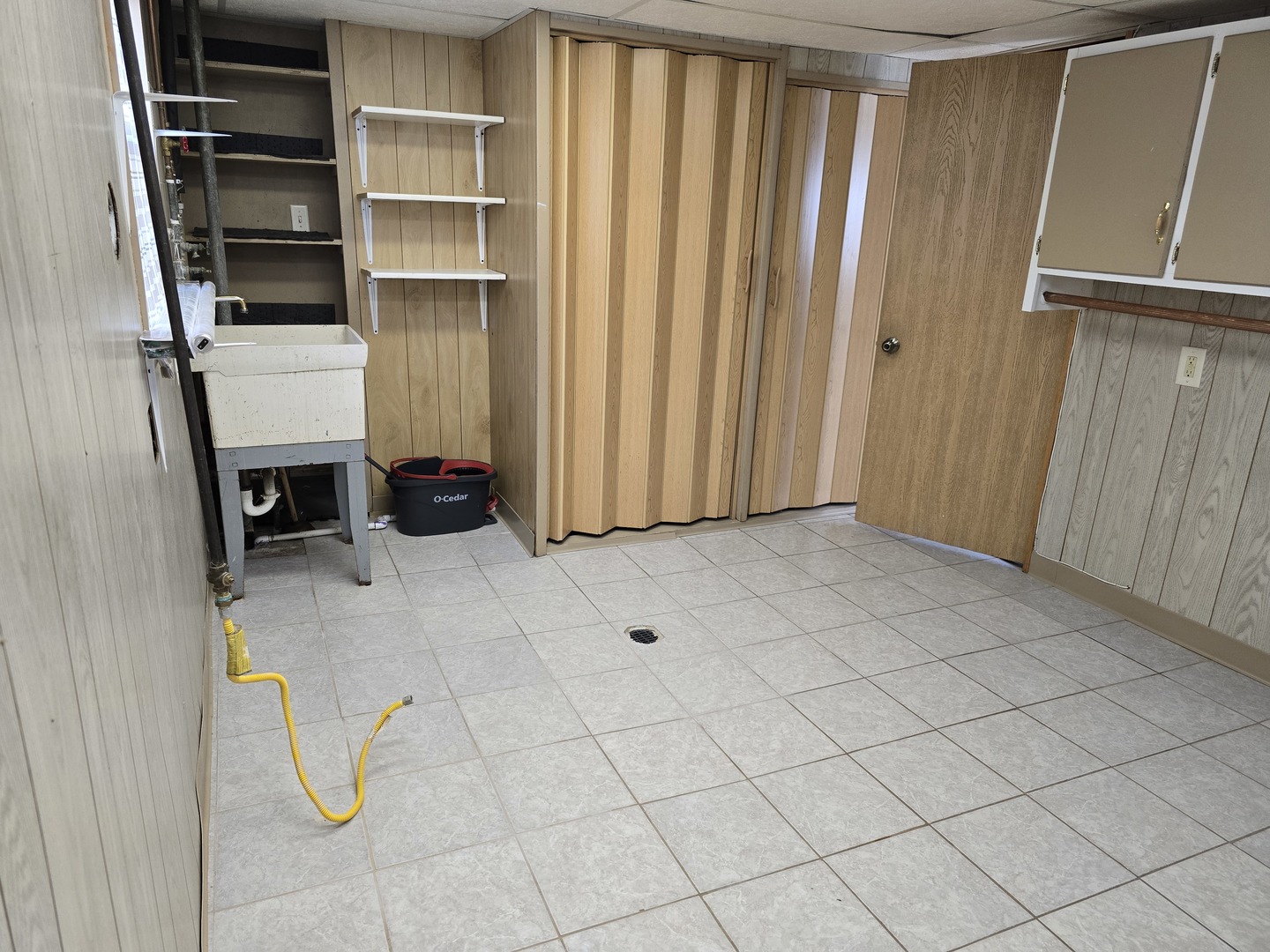 3618 148th Street Midlothian, IL 60445 - Photo 19 of 22 a view of walk in closet with clothes and shoes