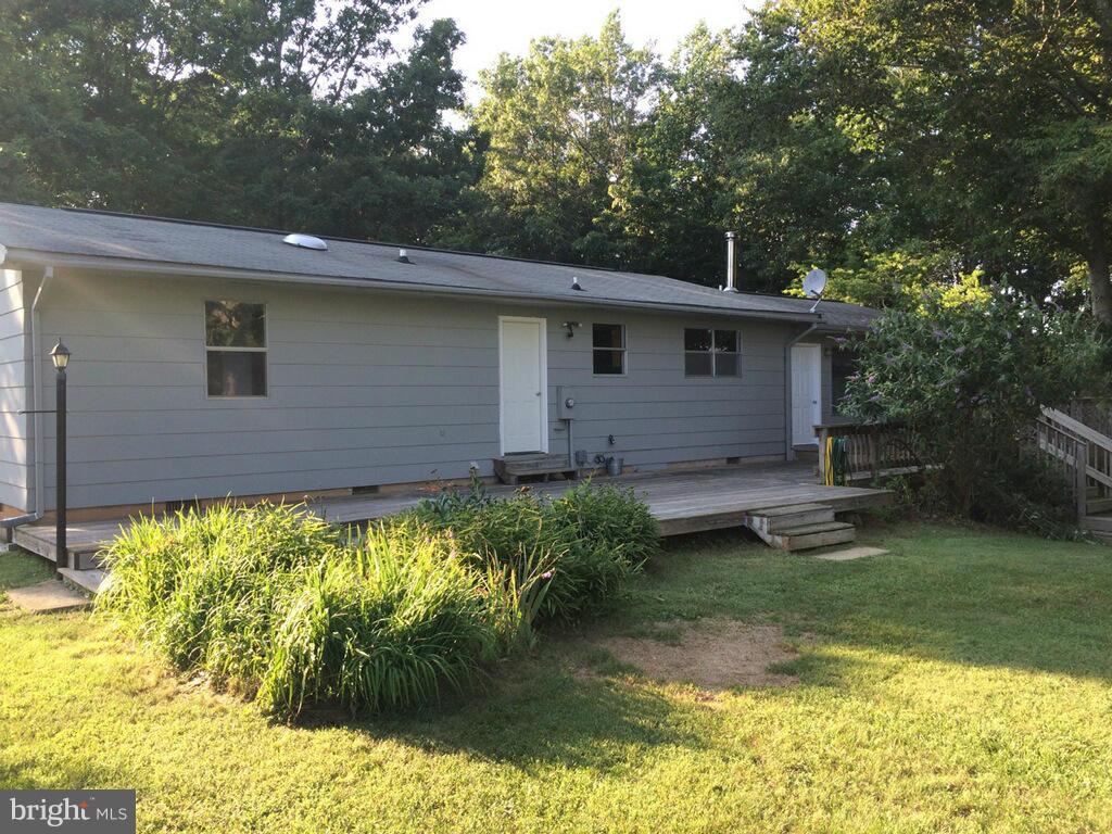 23229 Fox Neck Road Lignum, VA 22726 - Photo 1 of 21 Exterior (Rear)