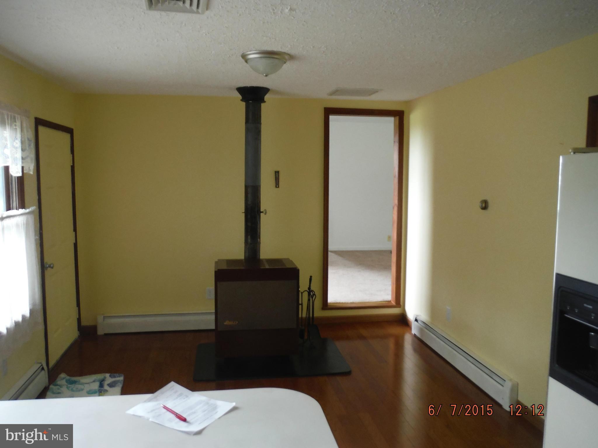 23229 Fox Neck Road Lignum, VA 22726 - Photo 8 of 21 eat in kitchen