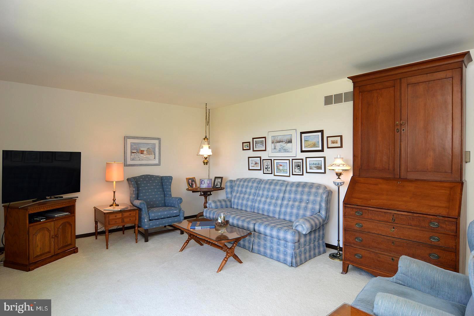 350 Wegman Road Reading, PA 19606 - Photo 9 of 50