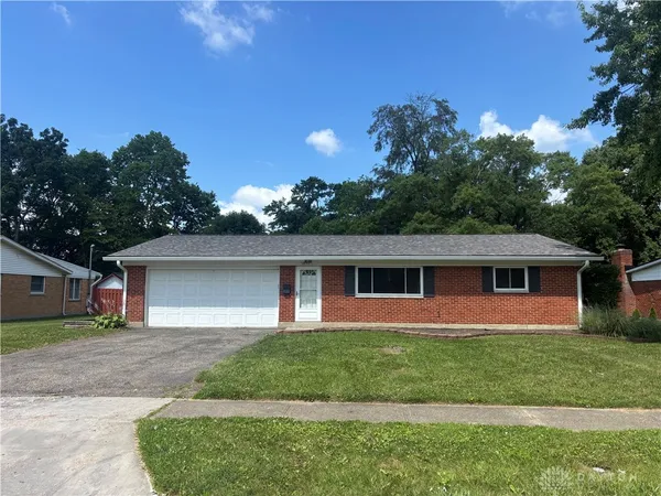 $1,950 | 3833 Pobst Drive, Kettering, OH 45420