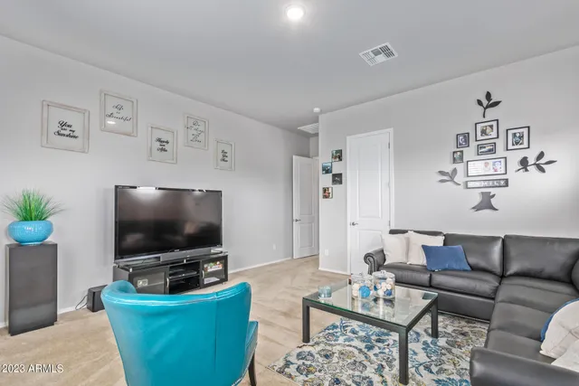 $1,199,900 | 13621 West Tuckey Court, Glendale, AZ 85307