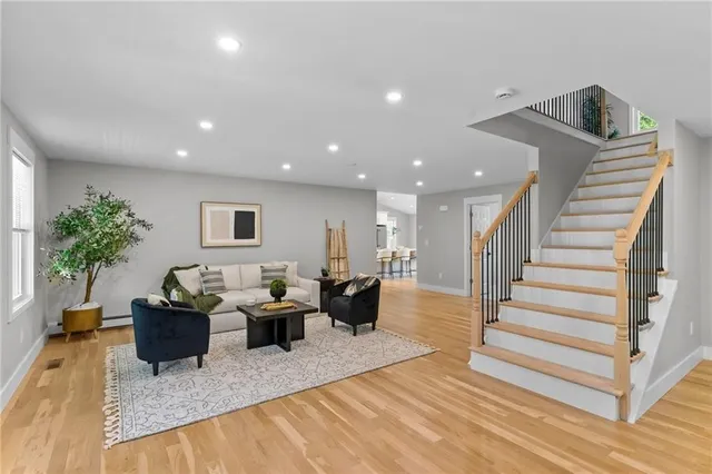 $799,900 | 311 Hope Road, Cranston, RI 02921