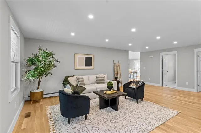 $799,900 | 311 Hope Road, Cranston, RI 02921