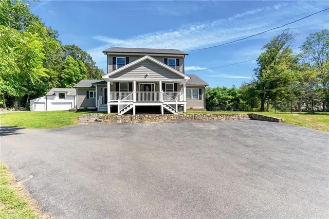 $799,900 | 311 Hope Road, Cranston, RI 02921