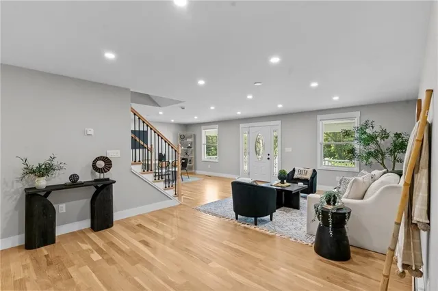 $799,900 | 311 Hope Road, Cranston, RI 02921