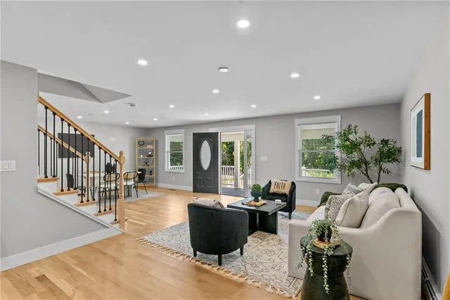 $799,900 | 311 Hope Road, Cranston, RI 02921