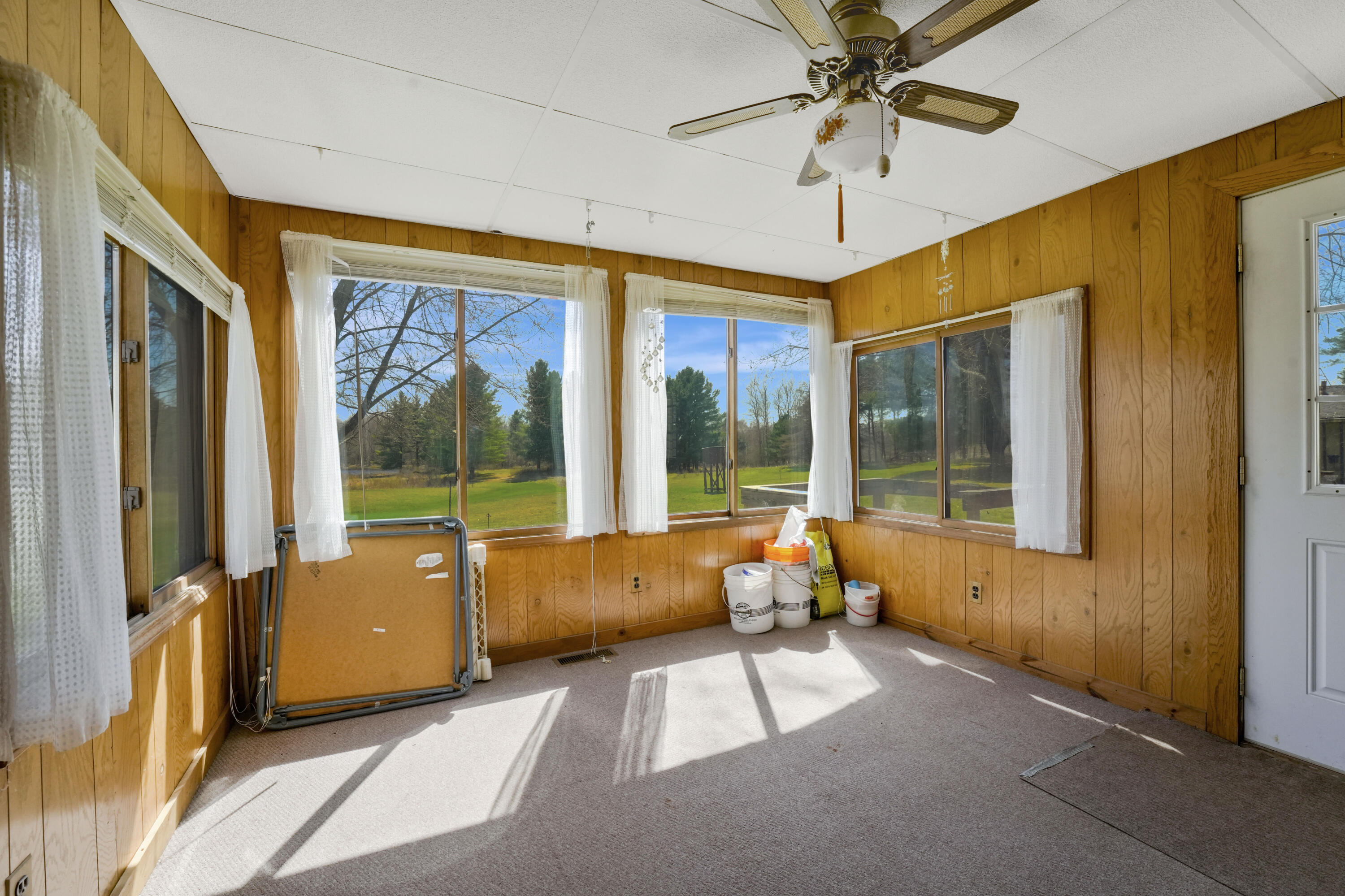 16583 10 Mile Road Reed City, MI 49677 - Photo 20 of 46 DSC05188