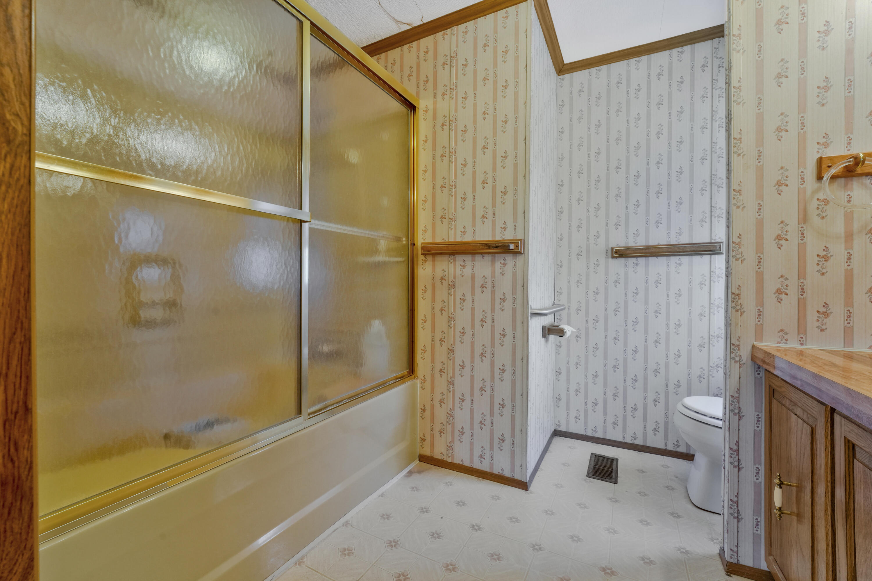 16583 10 Mile Road Reed City, MI 49677 - Photo 26 of 46 DSC05218
