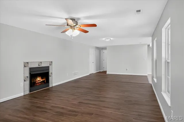 $380,000 | 260 Fairington Drive, Troy, IL 62294