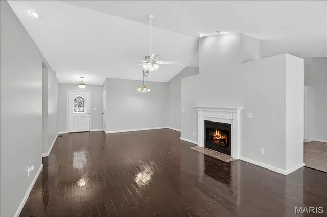 $380,000 | 260 Fairington Drive, Troy, IL 62294